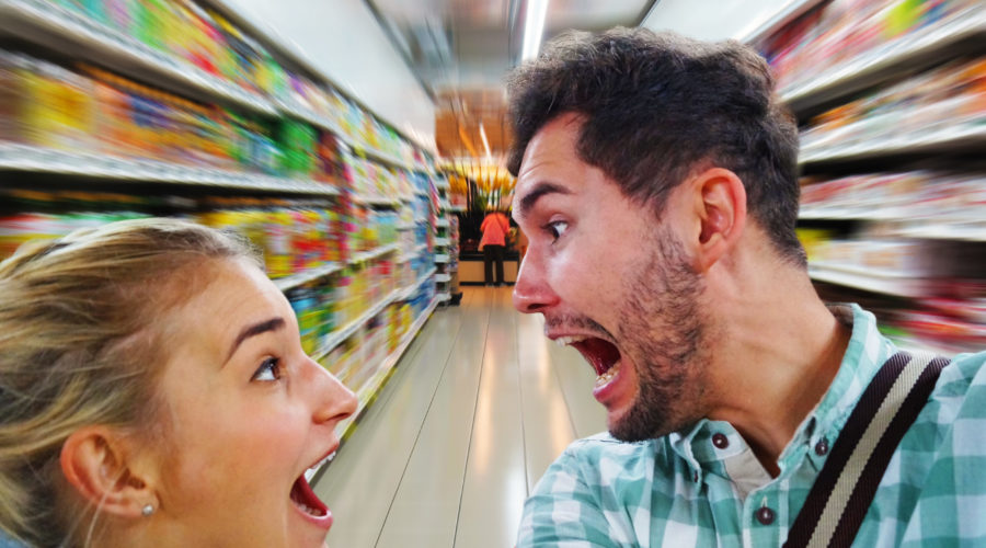 stressed couple shopping with motion effect